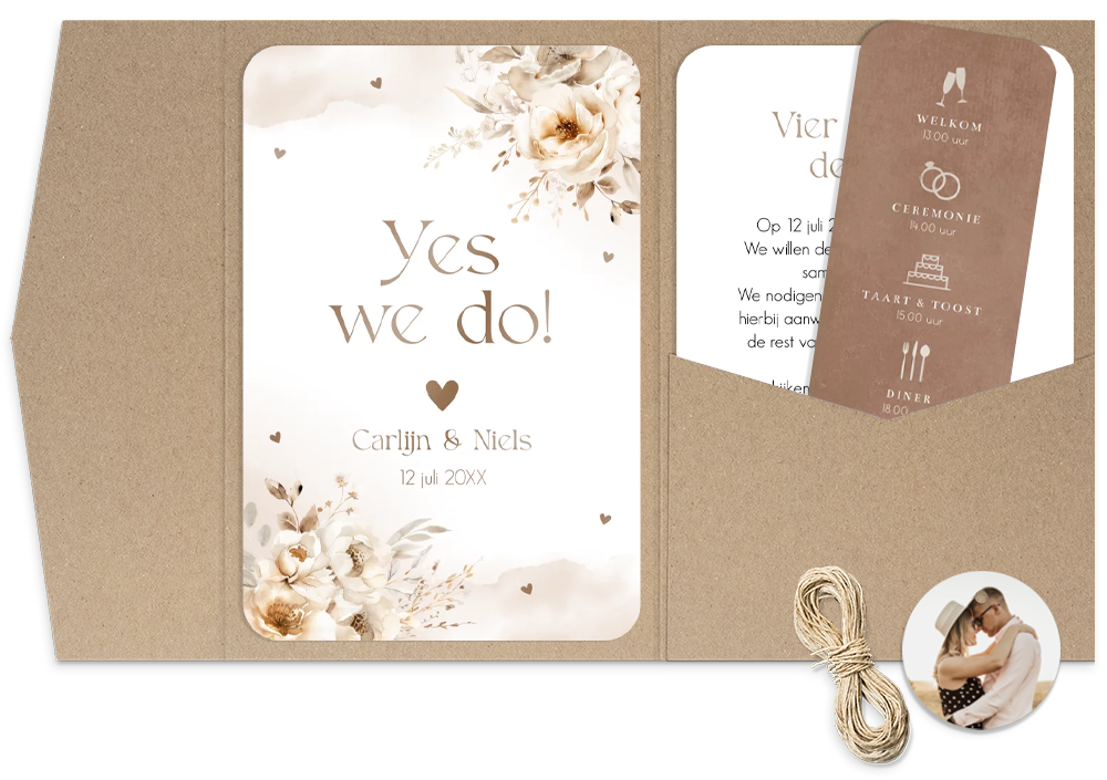 Pocketfold trouwkaart beige bloemen met hoogglans