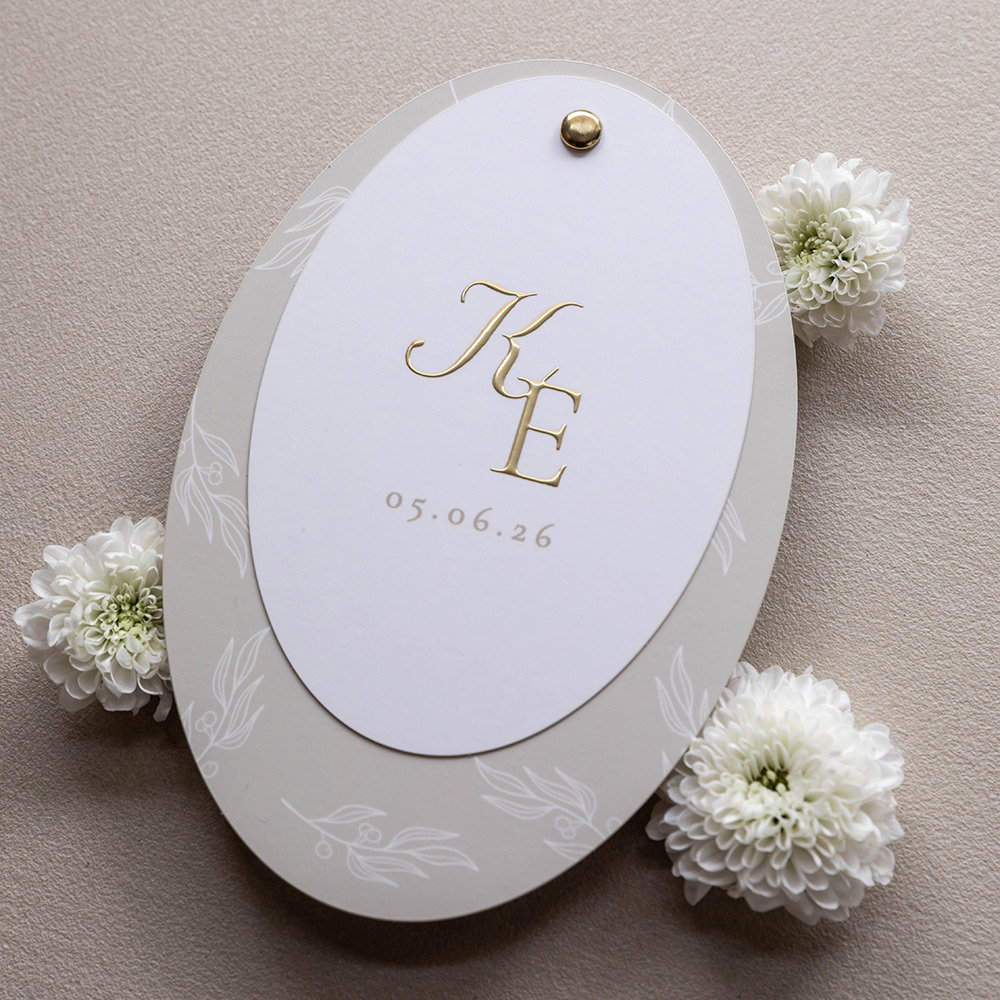 Trouwkaart labelkaart ovaal goudfolie beige
