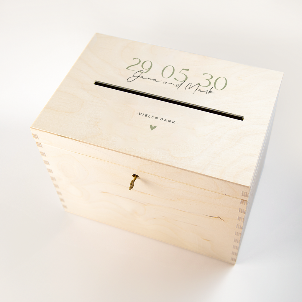 Kartenbox Hochzeit mit stilvoller Schrift in Salbeigrün
