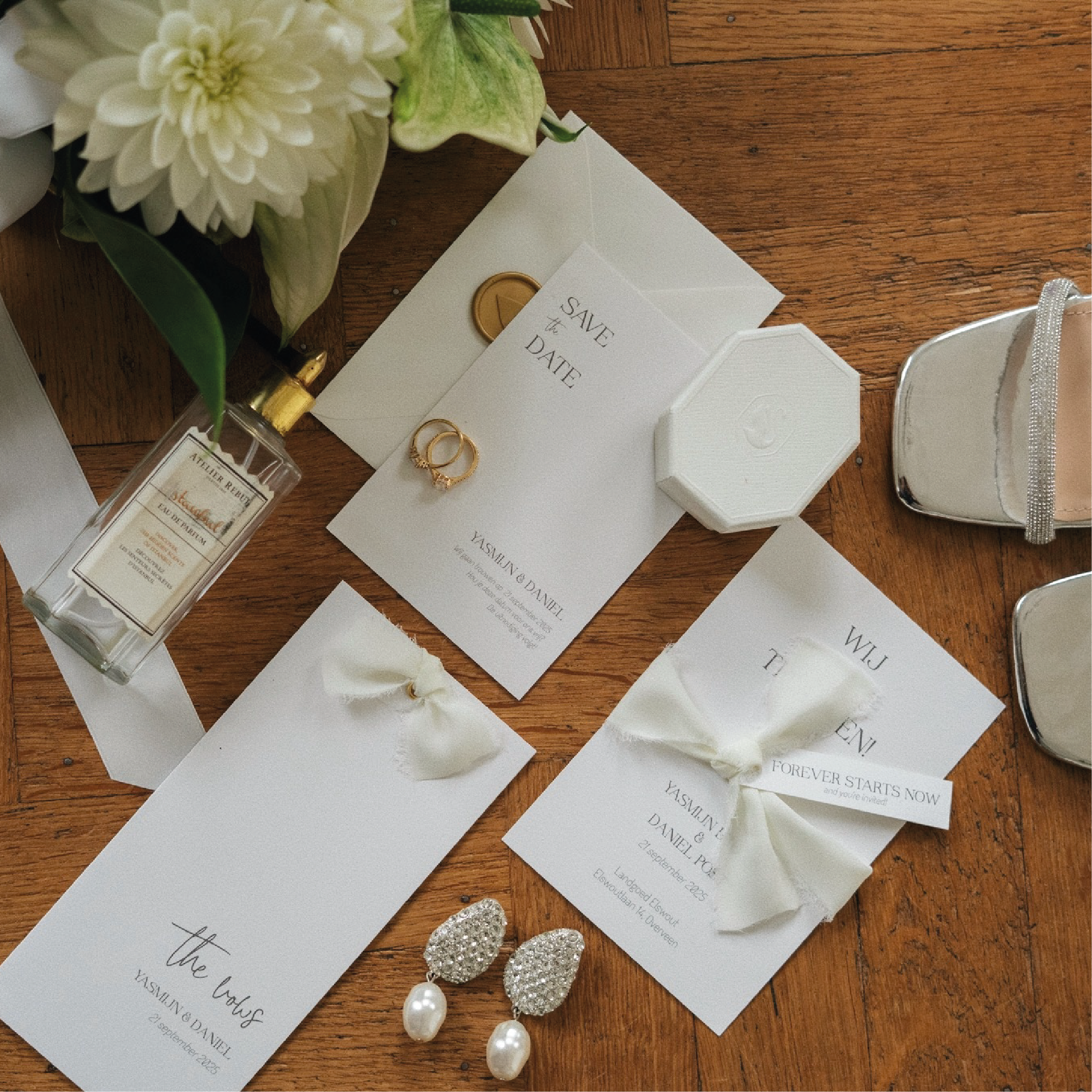 Trouw huisstijl Better together simpel wit strik