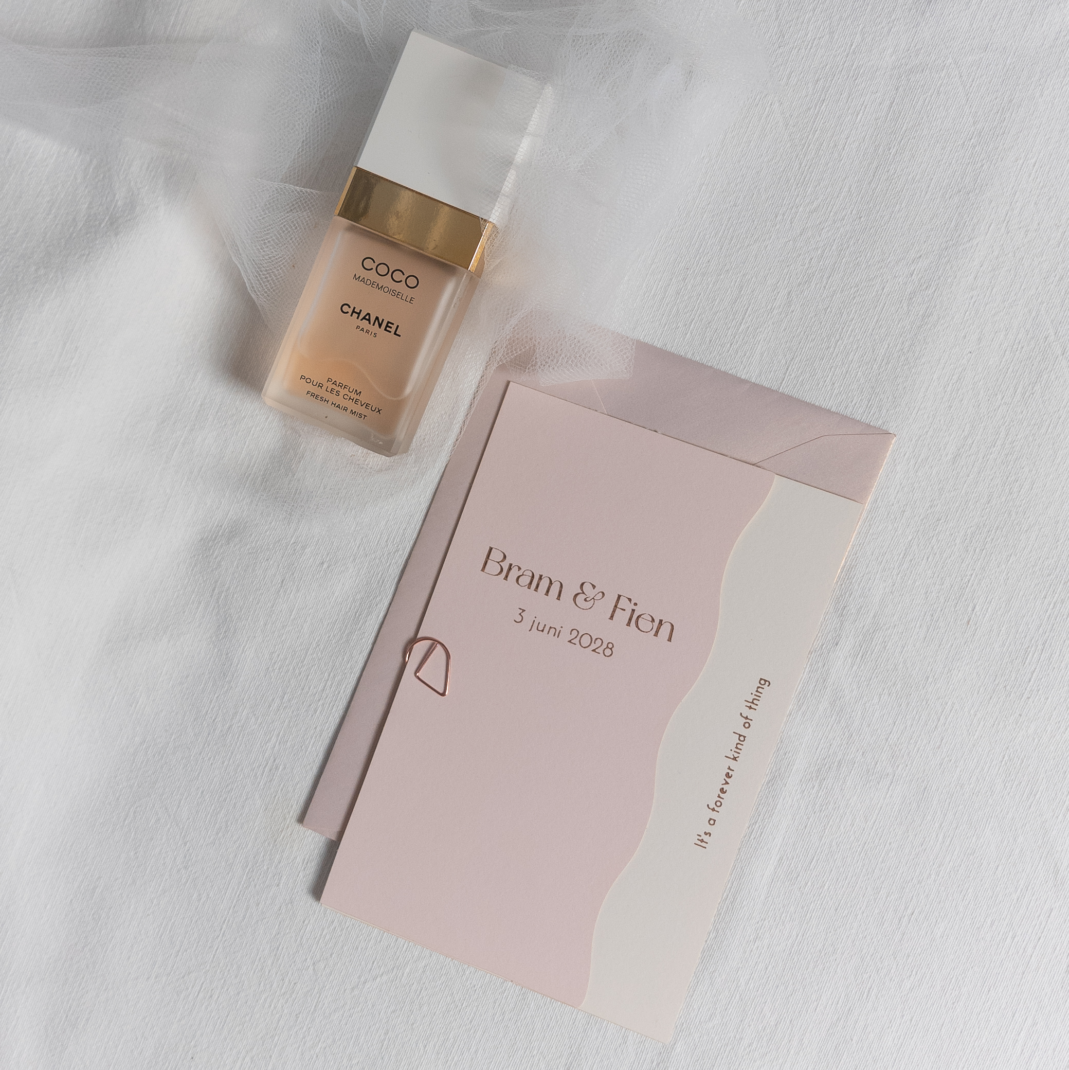 Trouwkaart golfrand blush rose