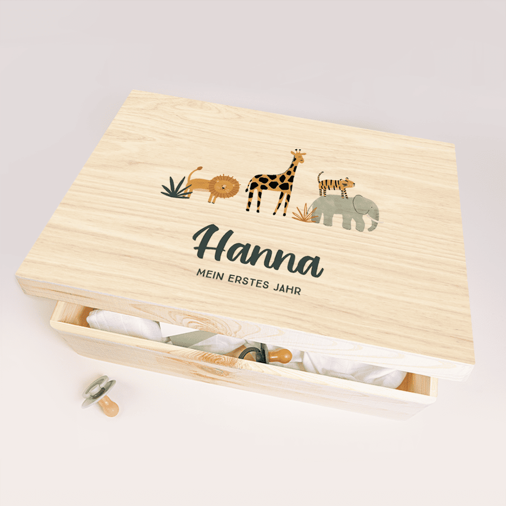 Personalisierbare Memorybox für Babys mit süßen Tieren auf dem Deckel