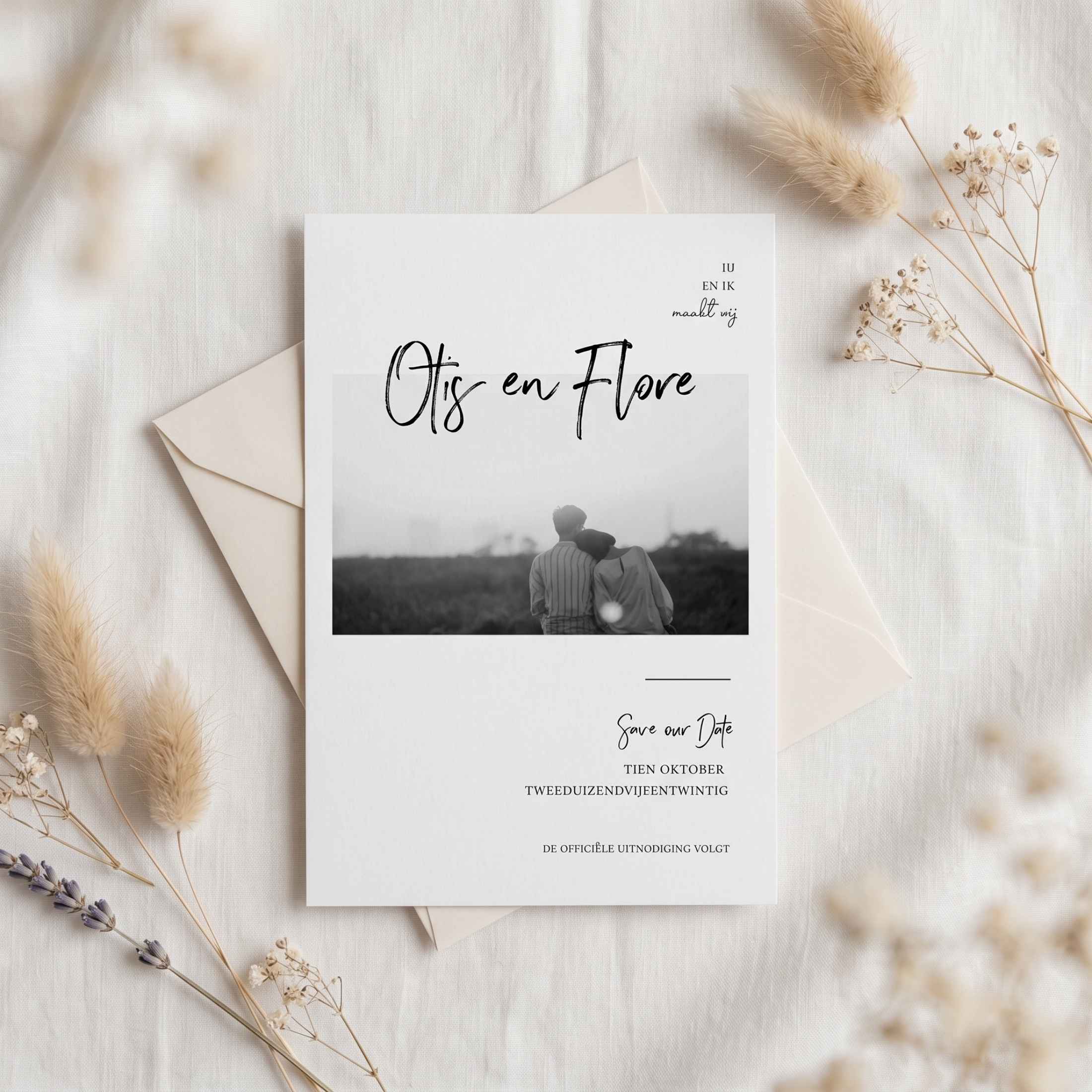 Save the Date kaart foto zwart wit