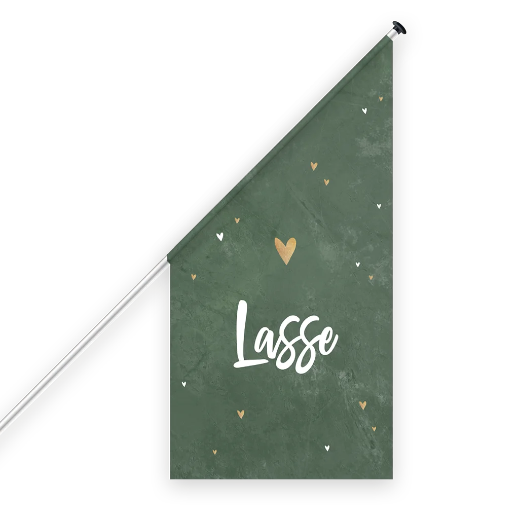 Donkergroene geboortevlag met lieve hartjes