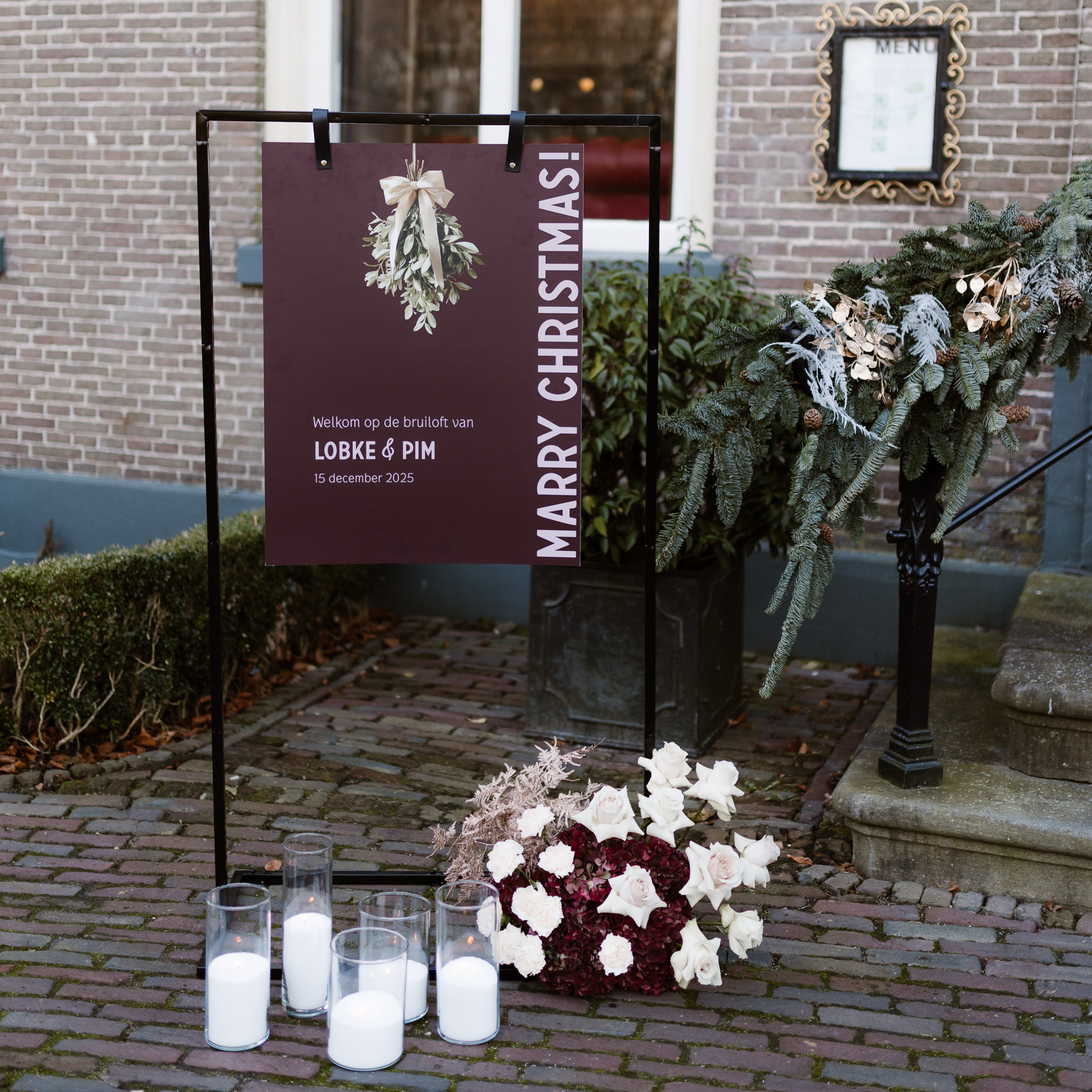 Welkomstbord bruiloft bordeaux oudroze kerstmis