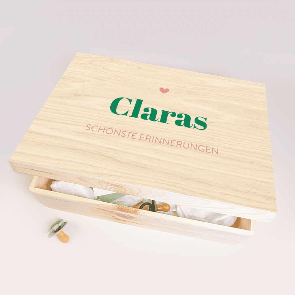 Erinnerungstruhe im trendy Colorblocking Stil als Geschenk zur Geburt