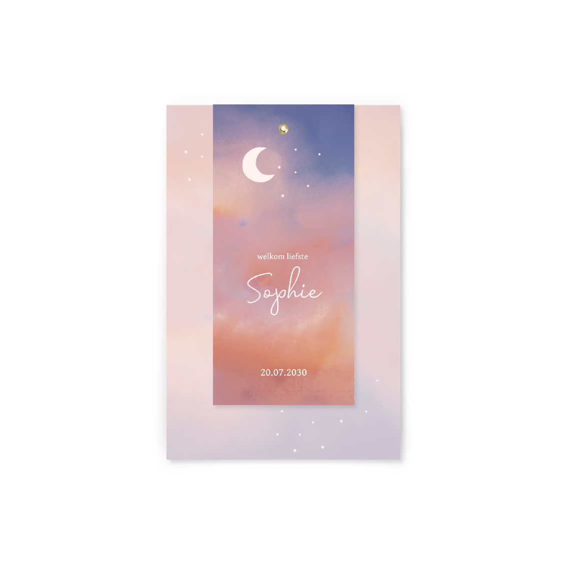 Label geboortekaartje met dromerige achtergrond en maan