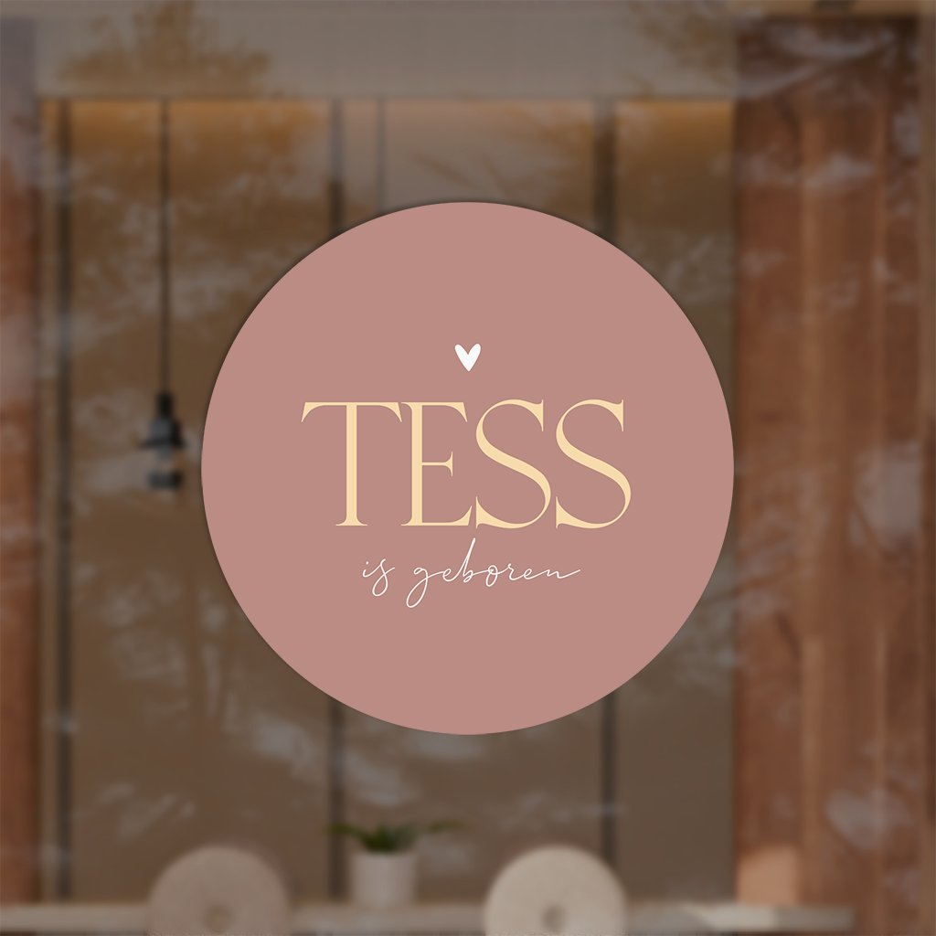 Roze raamsticker met hartje en naam