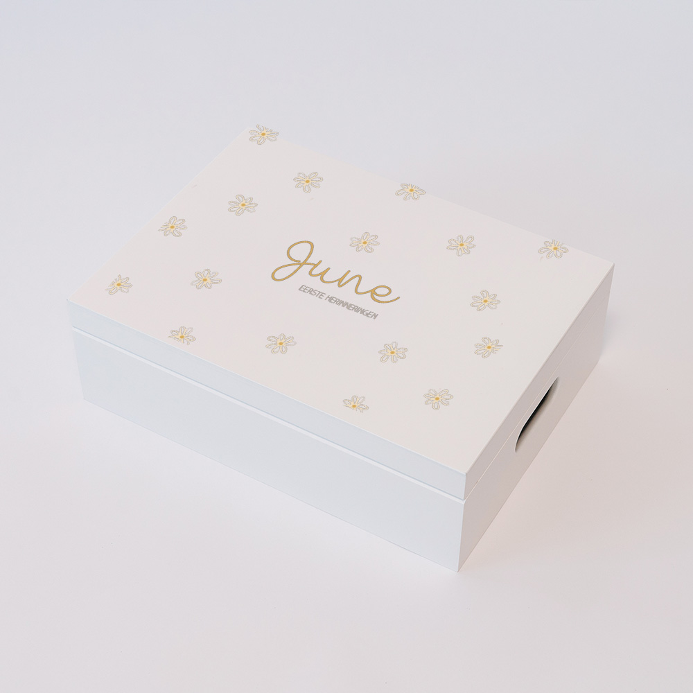 Memorybox met bloemetjespatroon en naam