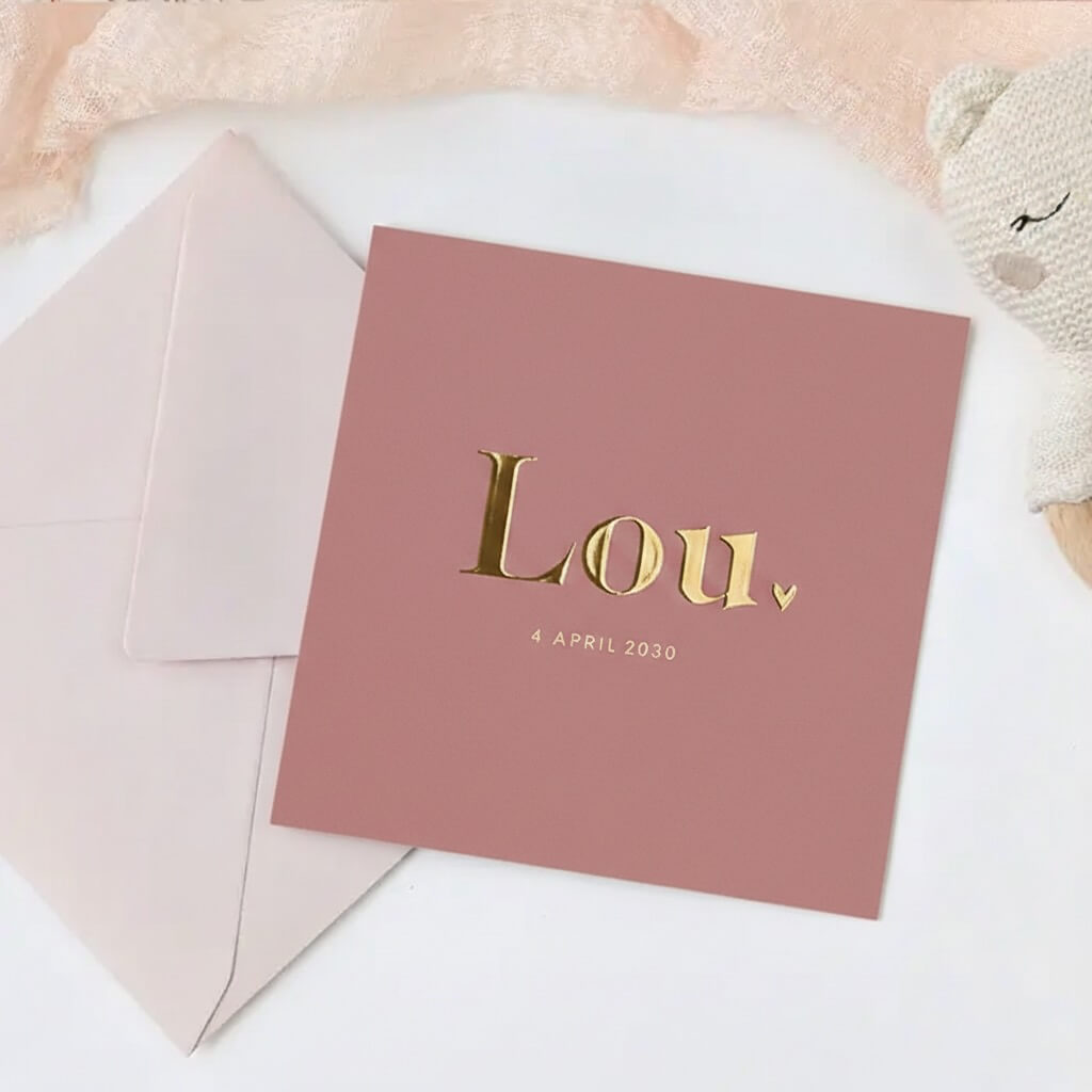 Minimalistisch geboortekaartje met folie