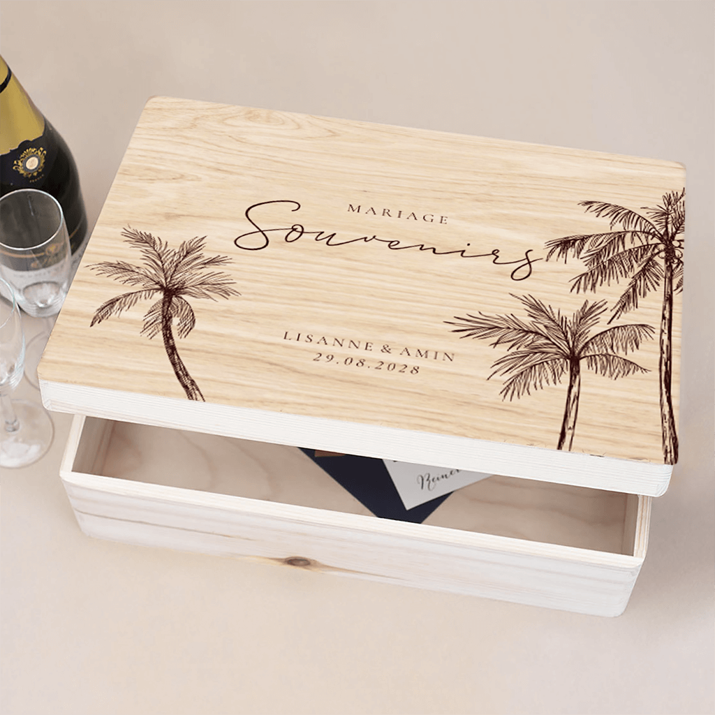 Boîte à souvenirs avec palmiers