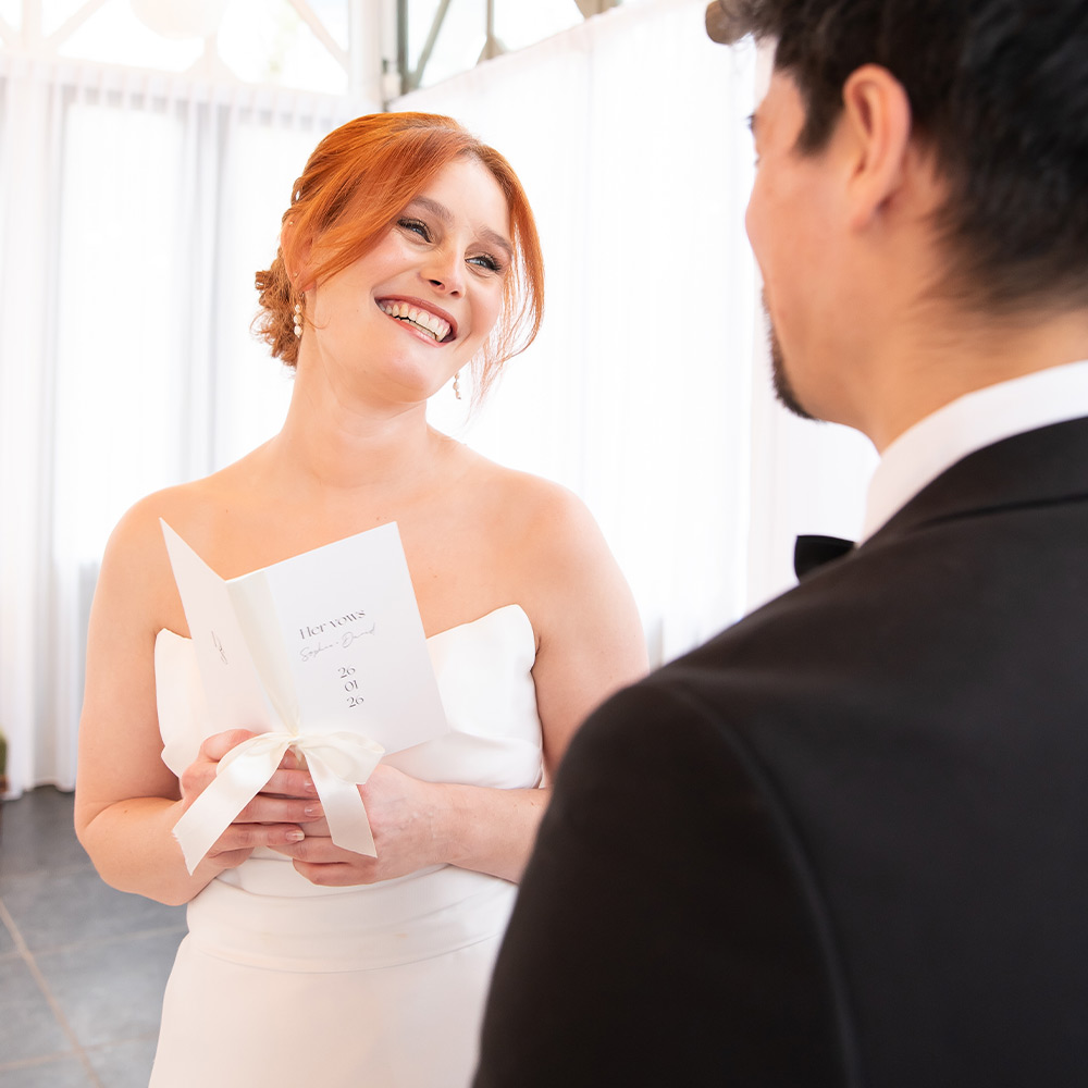 Geloftenboekje bruiloft modern chic her vows