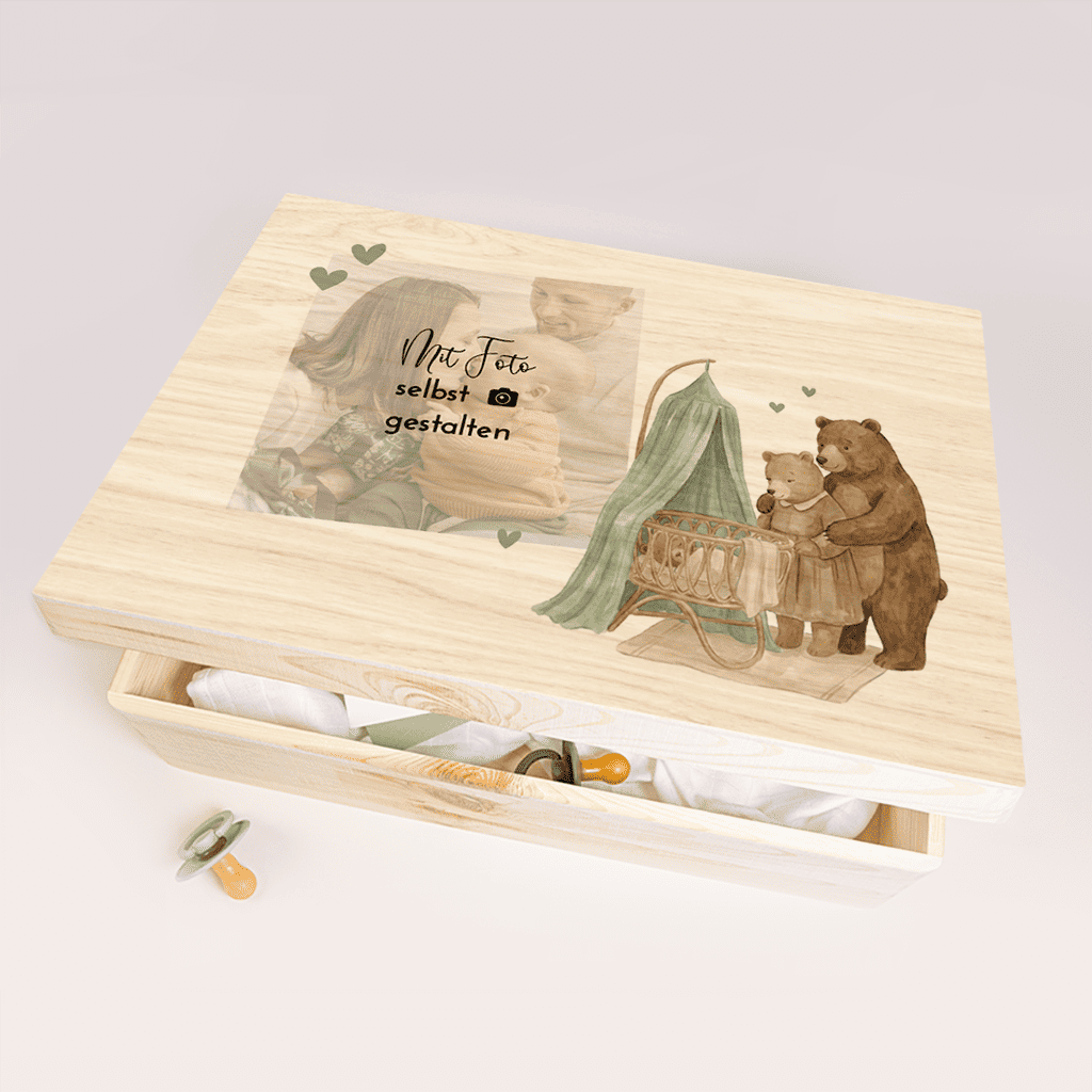 Erinnerungskiste aus Holz mit Foto und Bärenmotiv
