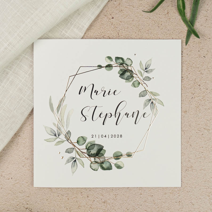 Faire-part de mariage avec hexagone en dorure et feuilles eucalyptus