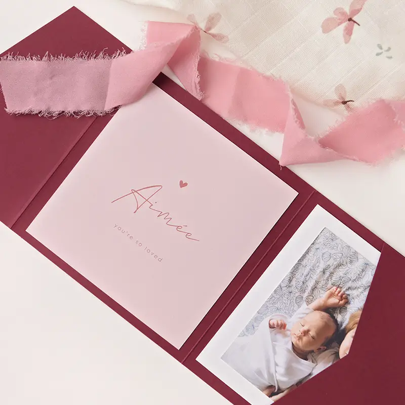 Pocketfold geboortekaartje roze met hartje voor meisje