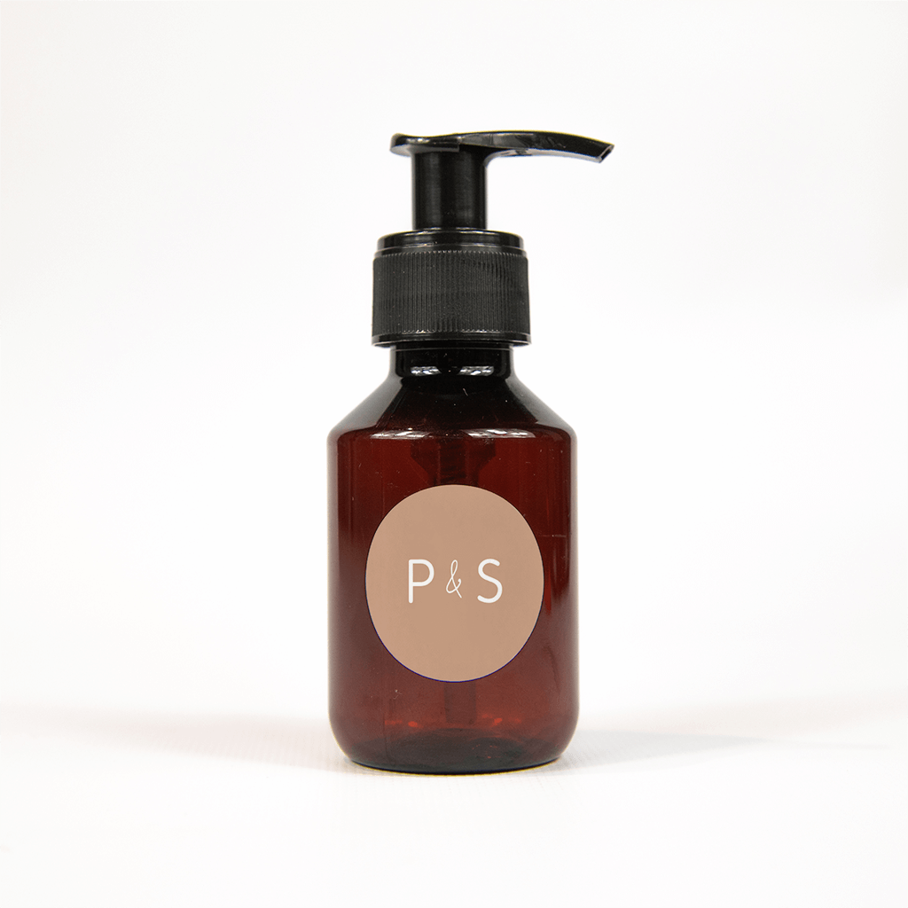 Sticker met initialen op terracotta - per vel van 25 stuks