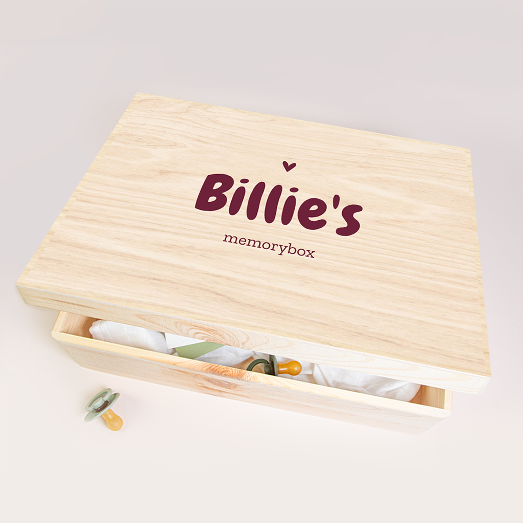 Memorybox met naam en hartje