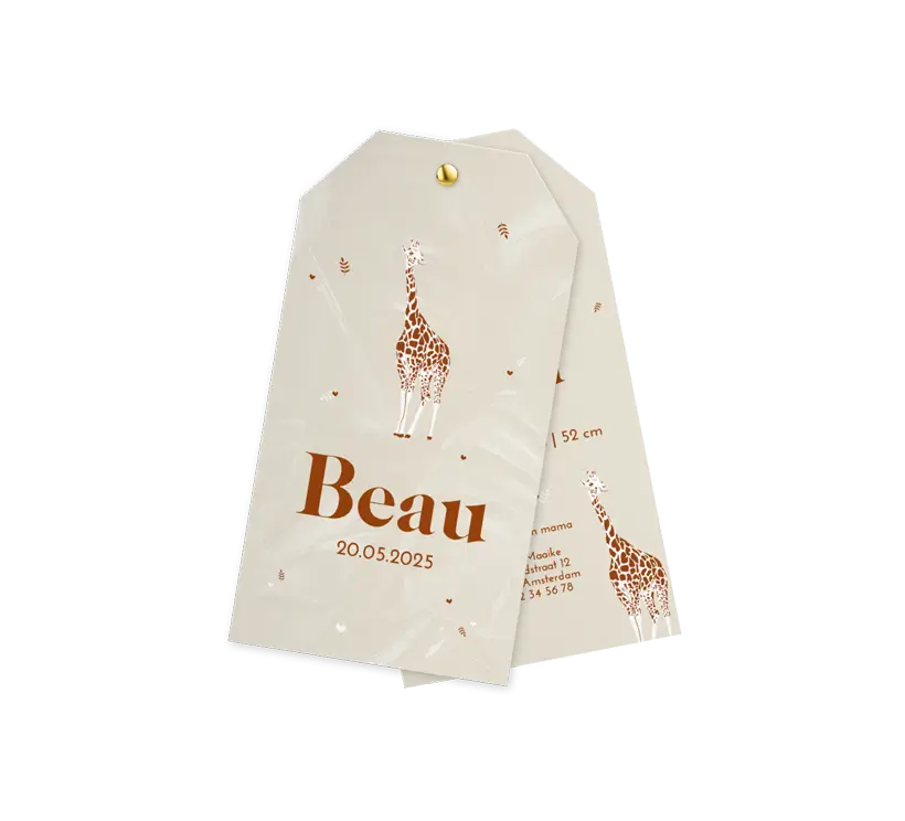 Label geboortekaartje met giraffe en jungle bladeren
