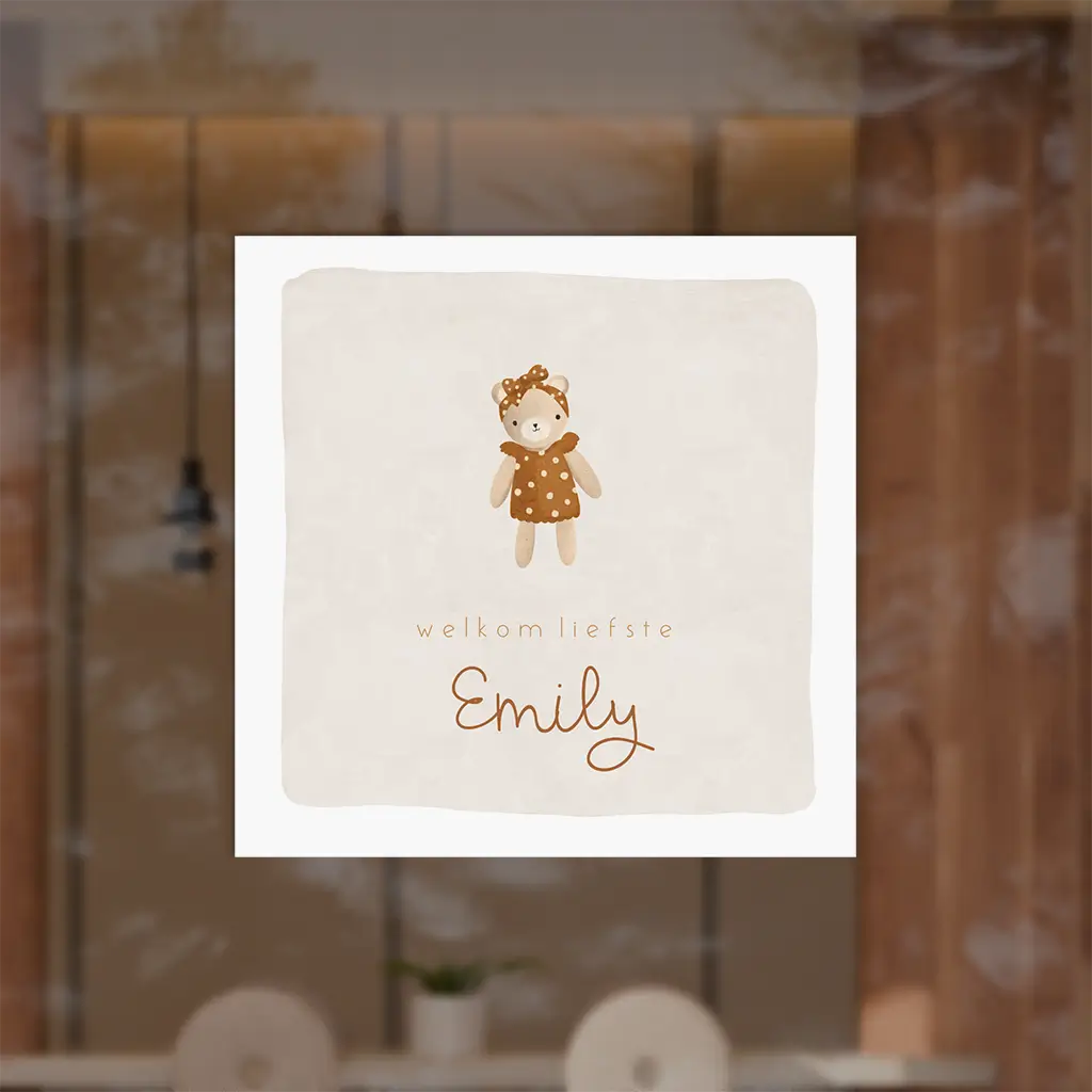 Beige raamsticker met knuffel