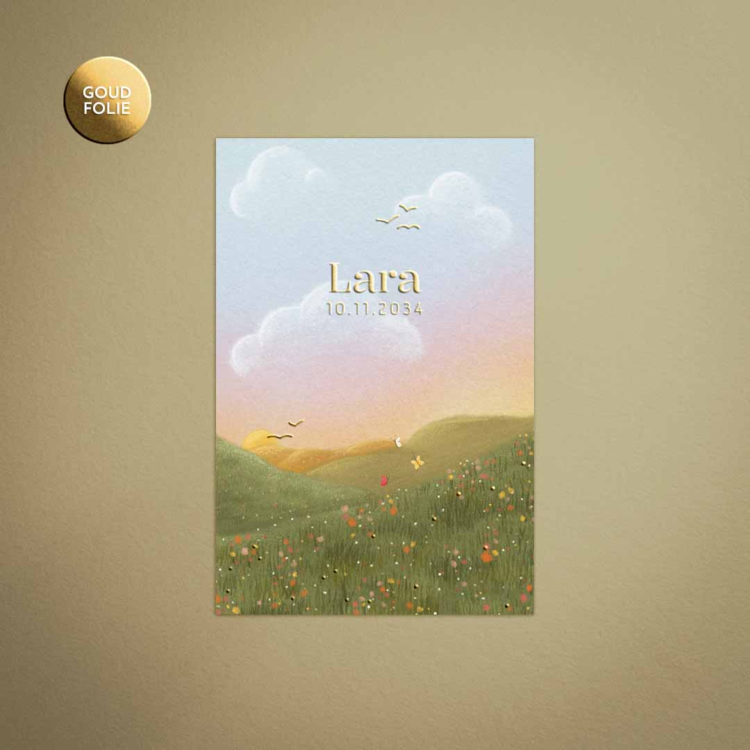 Geboortekaartje met berglandschap en zonsondergang voor een meisje