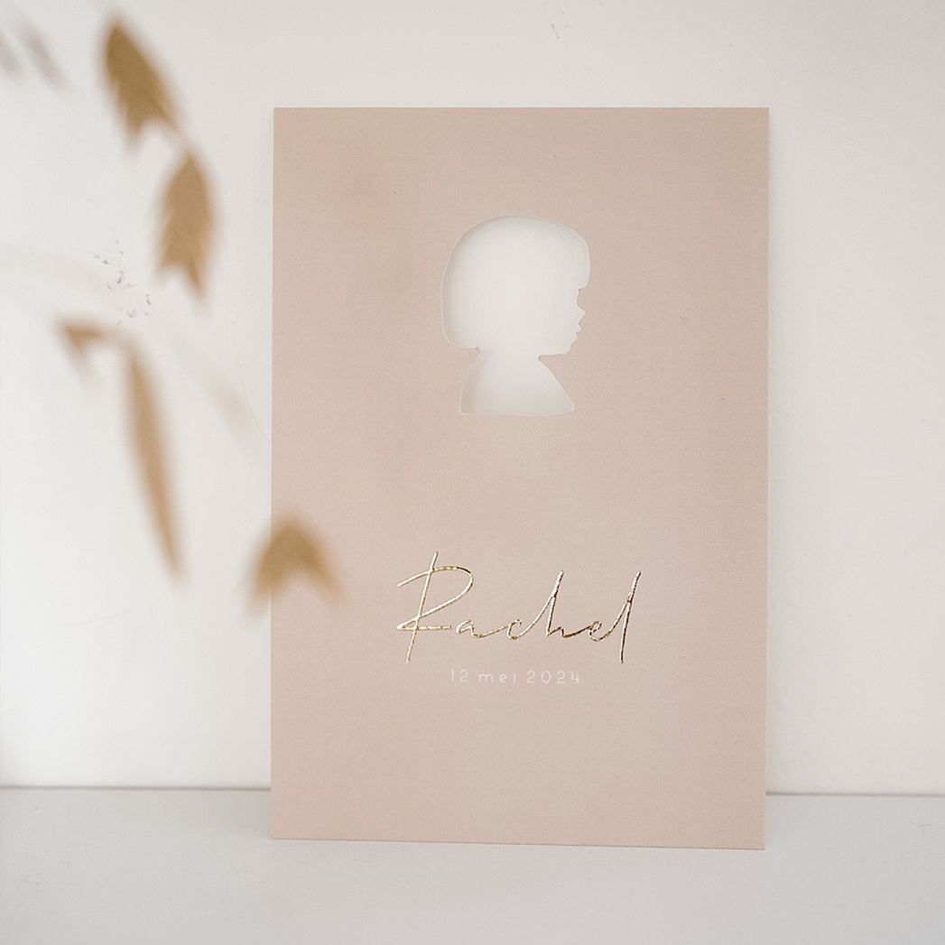 Geboortekaartje Meisje silhouet gestanst