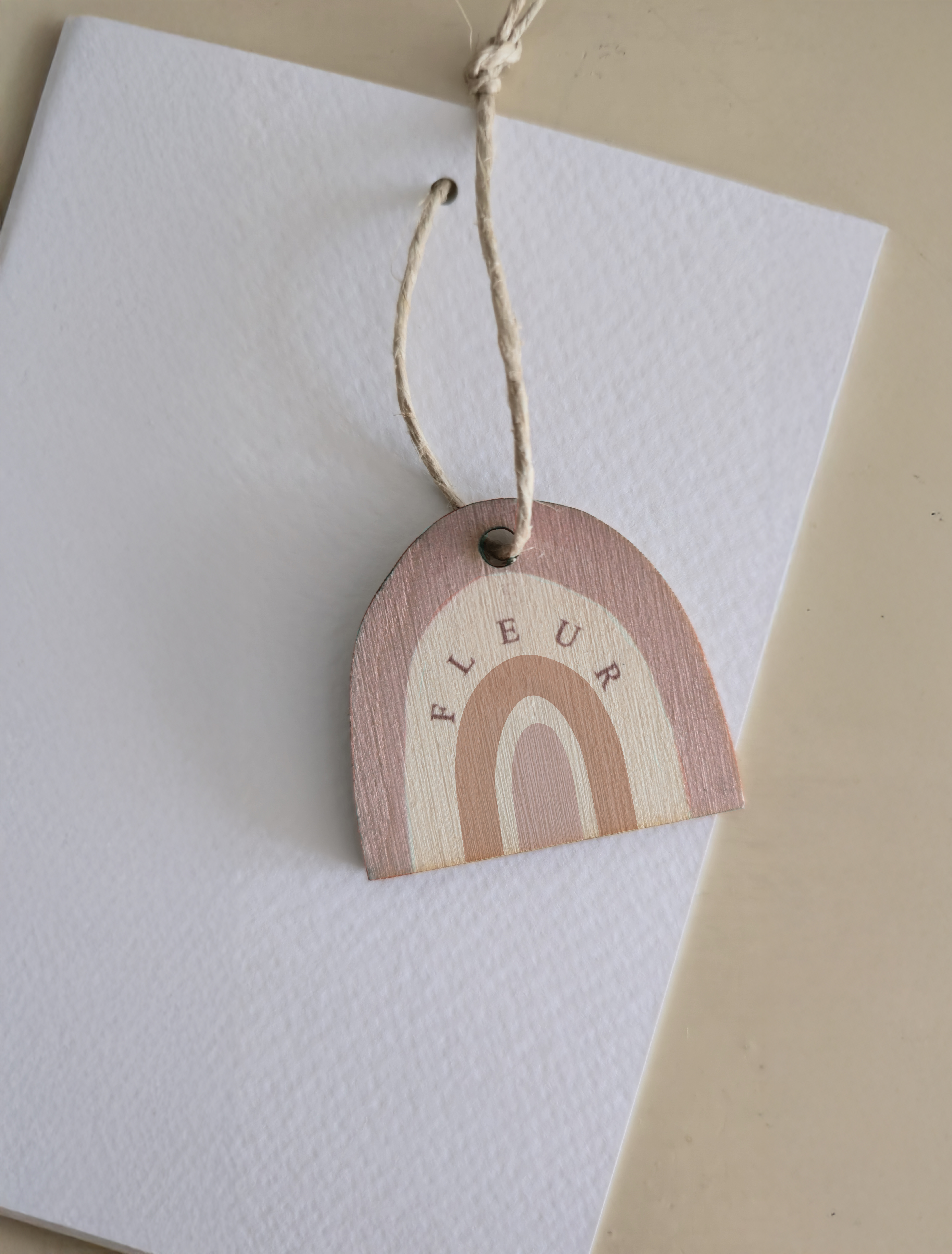 AANPASBARE REGENBOOG VAN HOUT