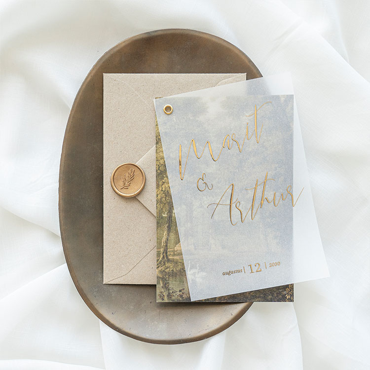 Kalkpapier trouwkaart met schilderij en flensringetje