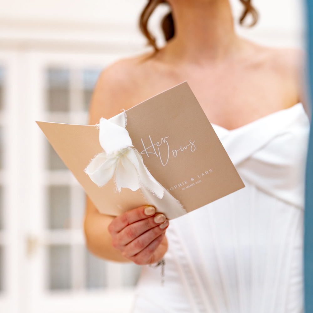 Her Vows trouwhuisstijl Dusty Green