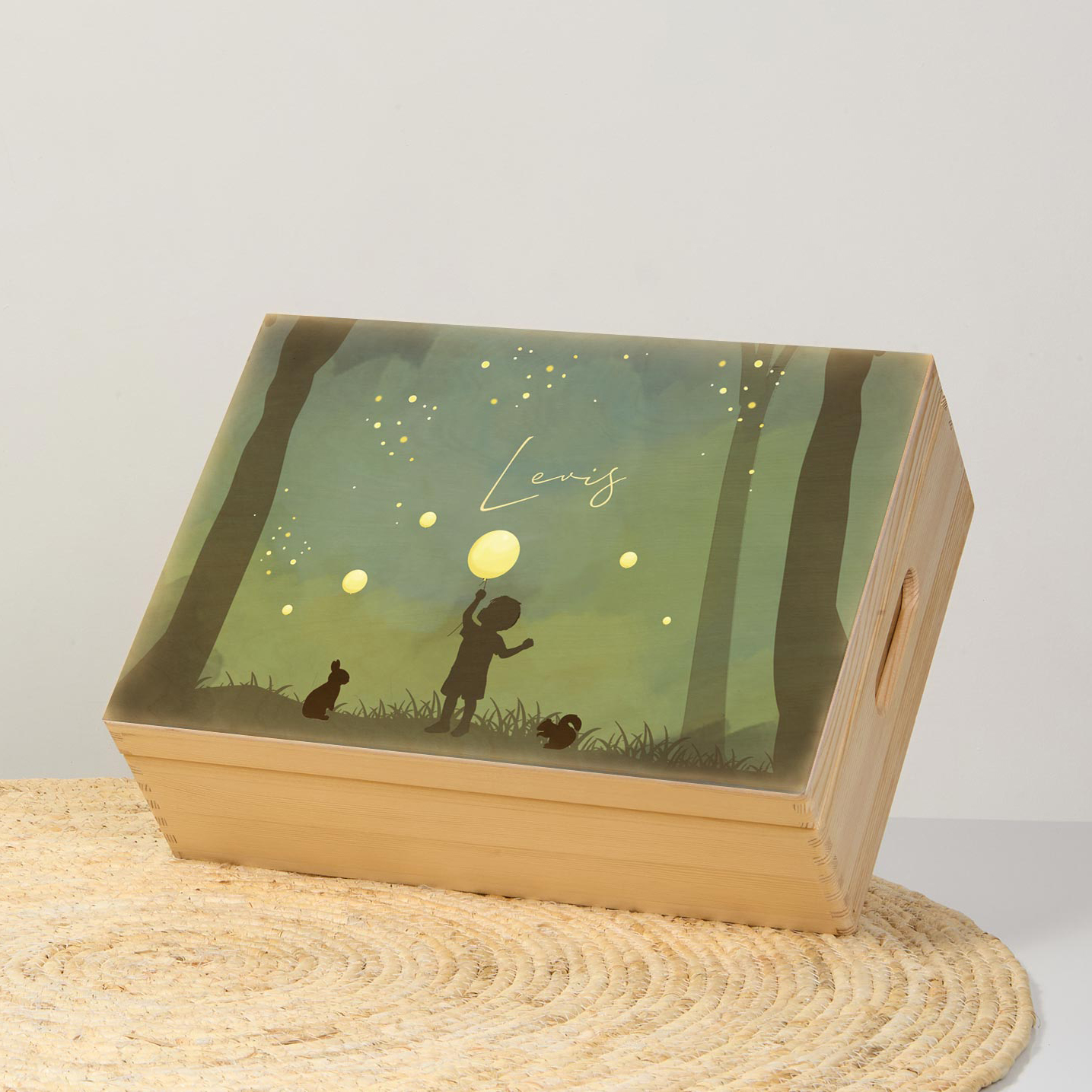 Memorybox winterliefde jongen met ballonnen in het bos