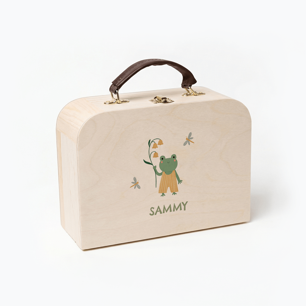 Houten koffertje met naam en kikker