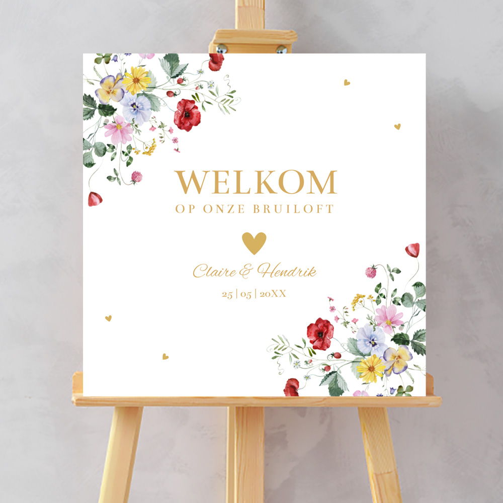 Bruiloftsbord gekleurde veldbloemen forrest 70x70 cm