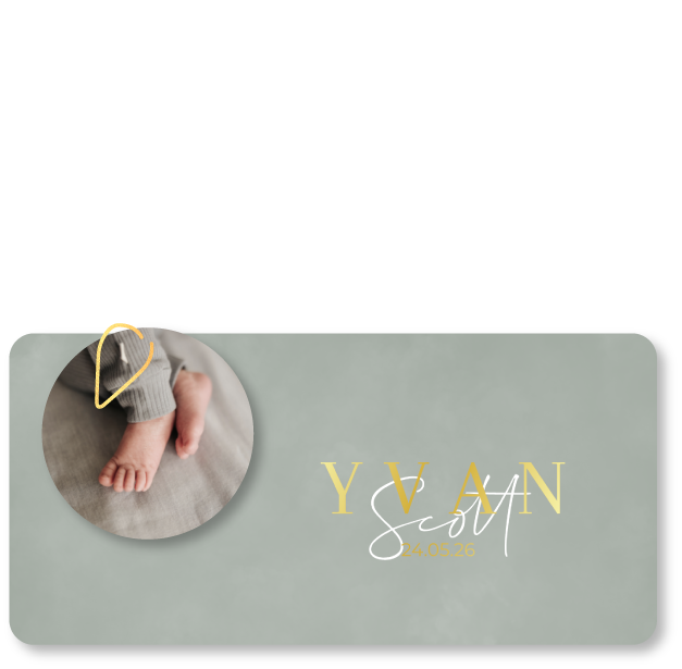 Groen velvetlook geboortekaartje met fotolabel