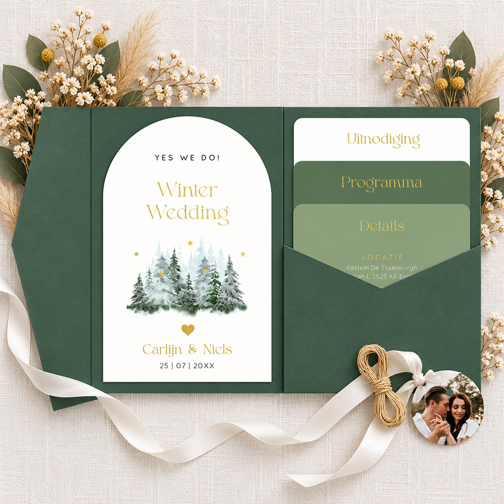 Pocketfold trouwkaart kerst winter wedding groen goudfolie