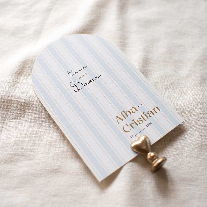 Save the Date kaart klassiek strepen beige lichtblauw