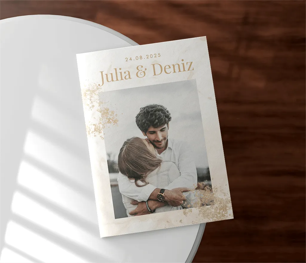 Hochzeitszeitung 8 Seiten mit spielerischen Details