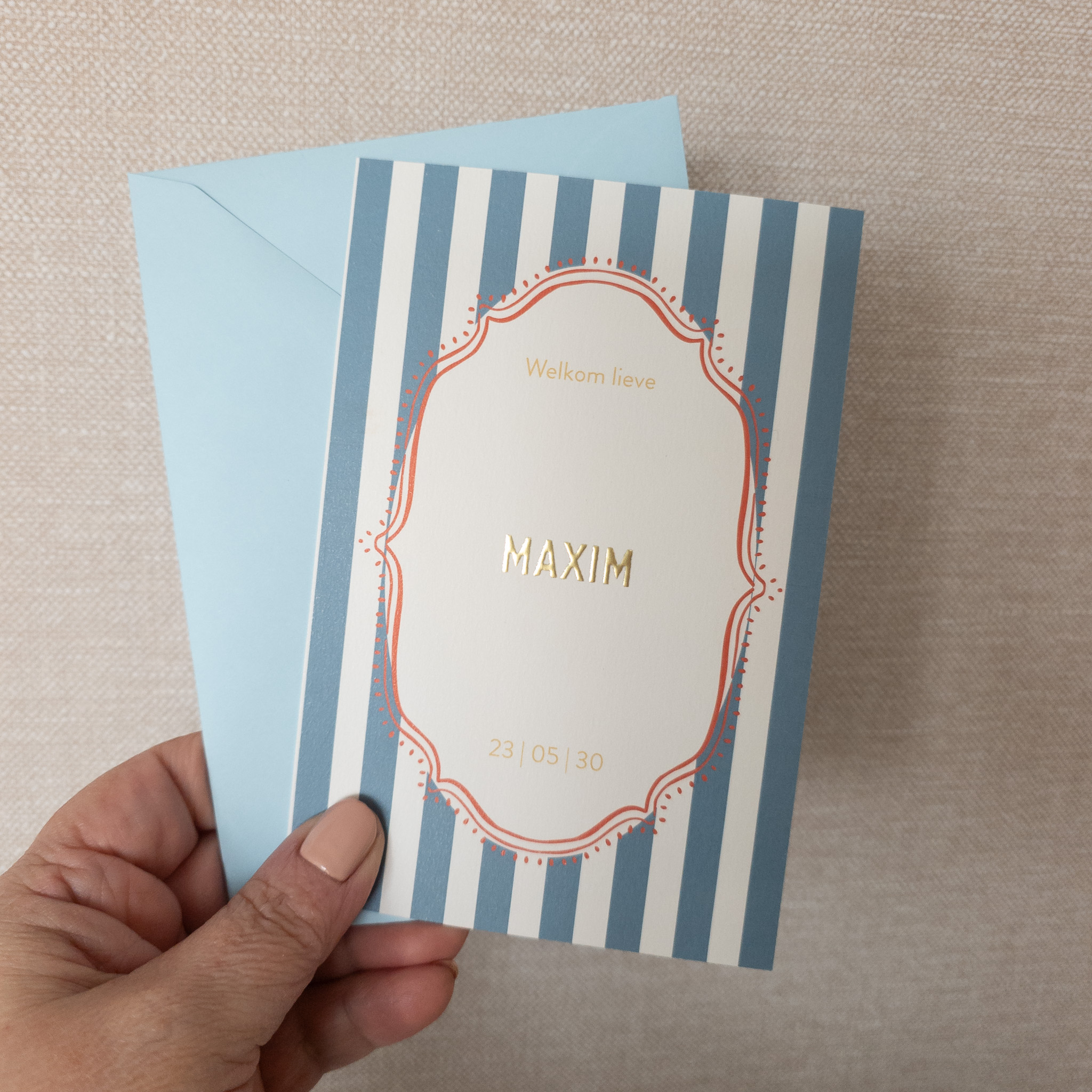 geboortekaartje gestreept rand blauw rood