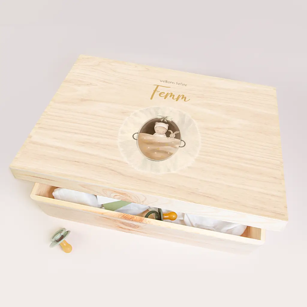 Memorybox meisje met baby in mandje