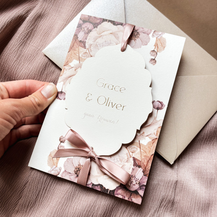 Trouwkaart set met vintage bloemen