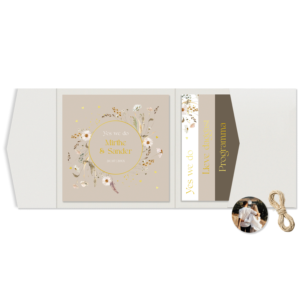 Pocketfold trouwkaart beige bloemenkrans en goudfolie
