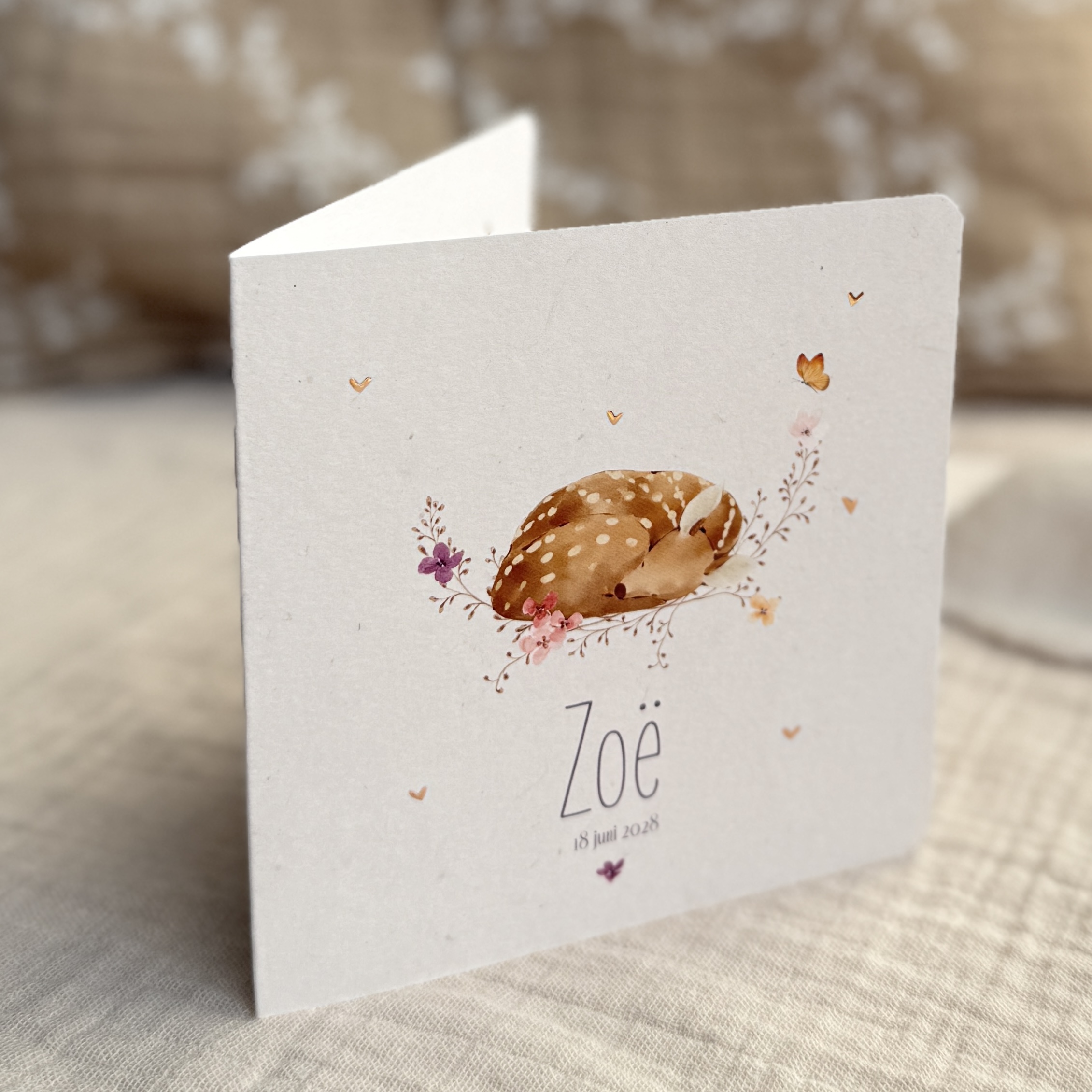 Geboortekaartje meisje met hertje , vlinder en bloemen