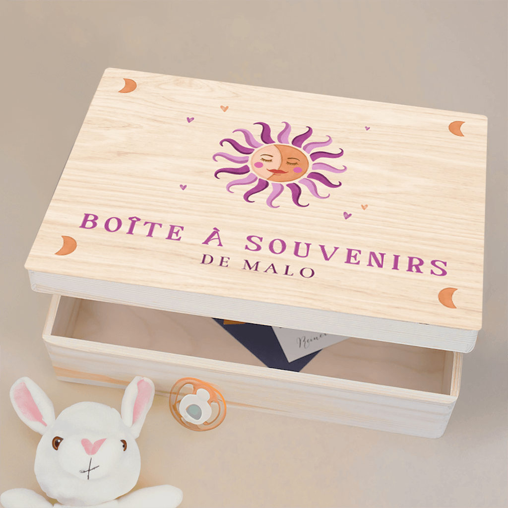 Boîte à souvenirs avec illustration soleil et lunes, tons violets