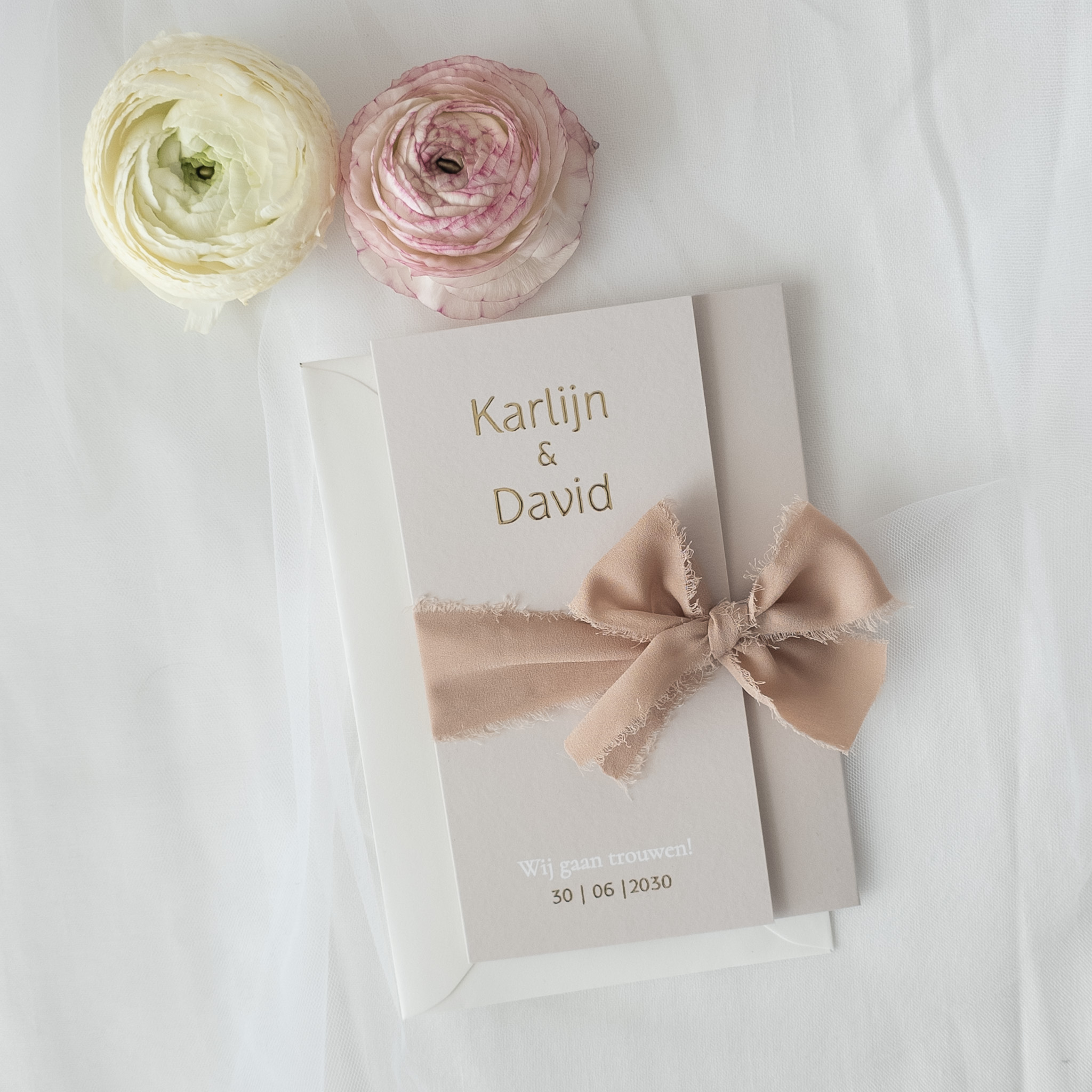 Trouwkaart drieluik mapje beige goud