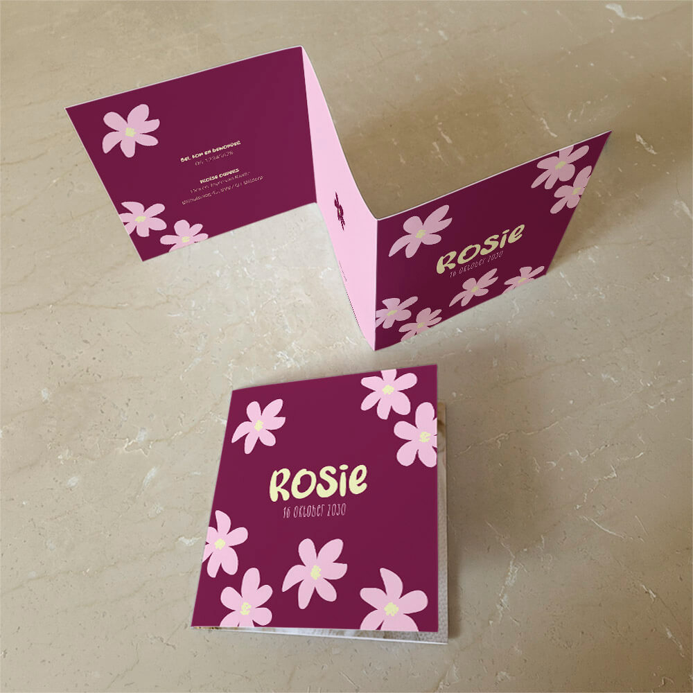 Kleurrijk bloemen geboortekaartje met zigzagvouw en eigen foto