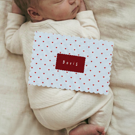 Geboortekaartje blauw ruitjes patroon hartjes