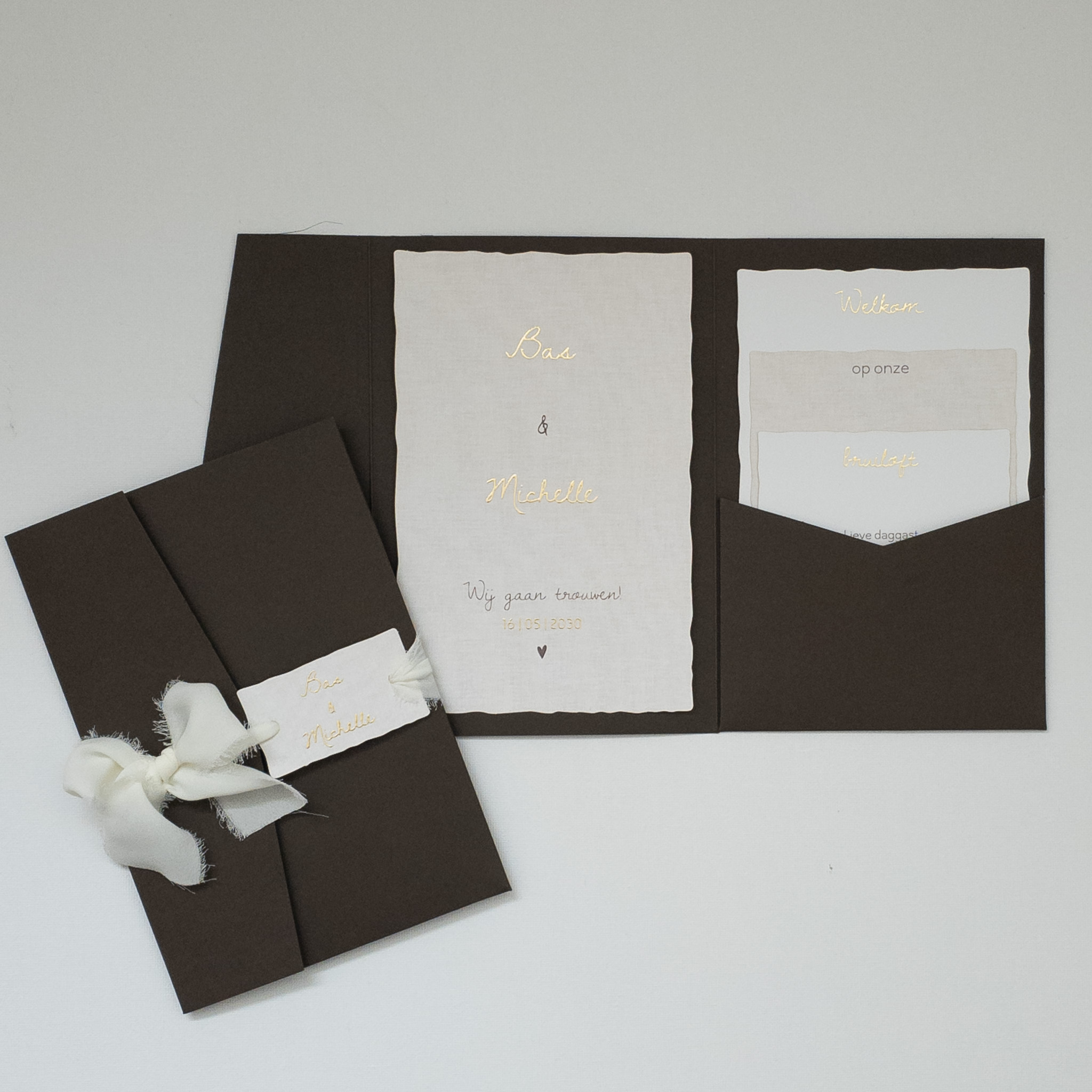 trouwkaart pocketfold handgeschept linnen look mat goudfolie