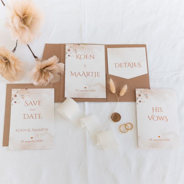 Trouw huisstijl Something old