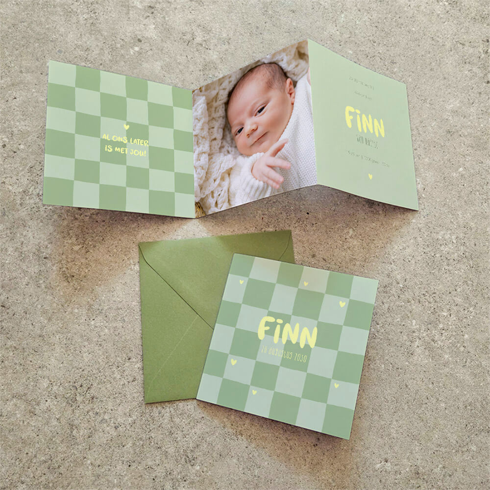 Blokken geboortekaartje jongen met foto en hoogglans