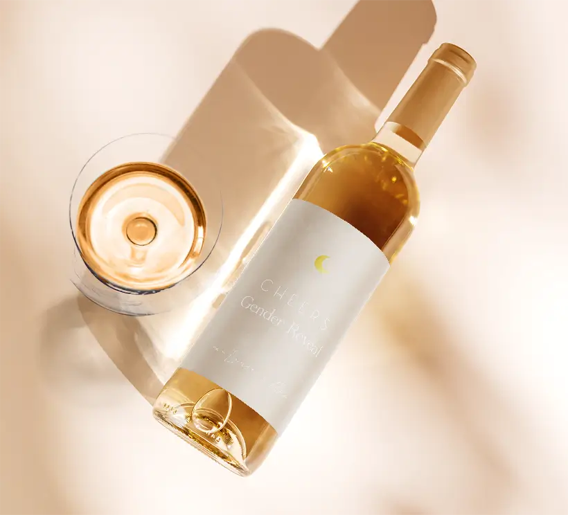 Wijnetiket beige met goudfolie maantje