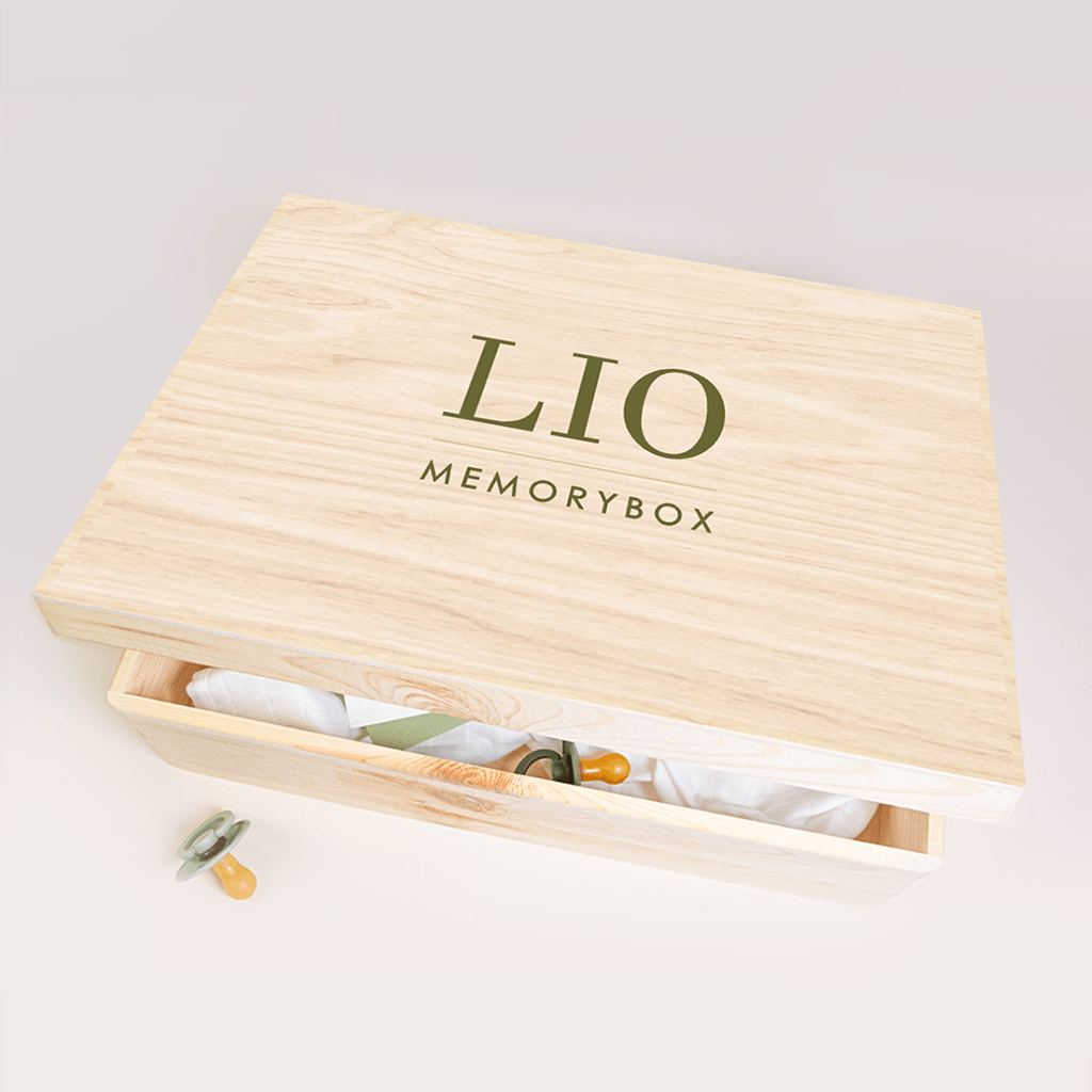 Memorybox stijlvol met naam in groen