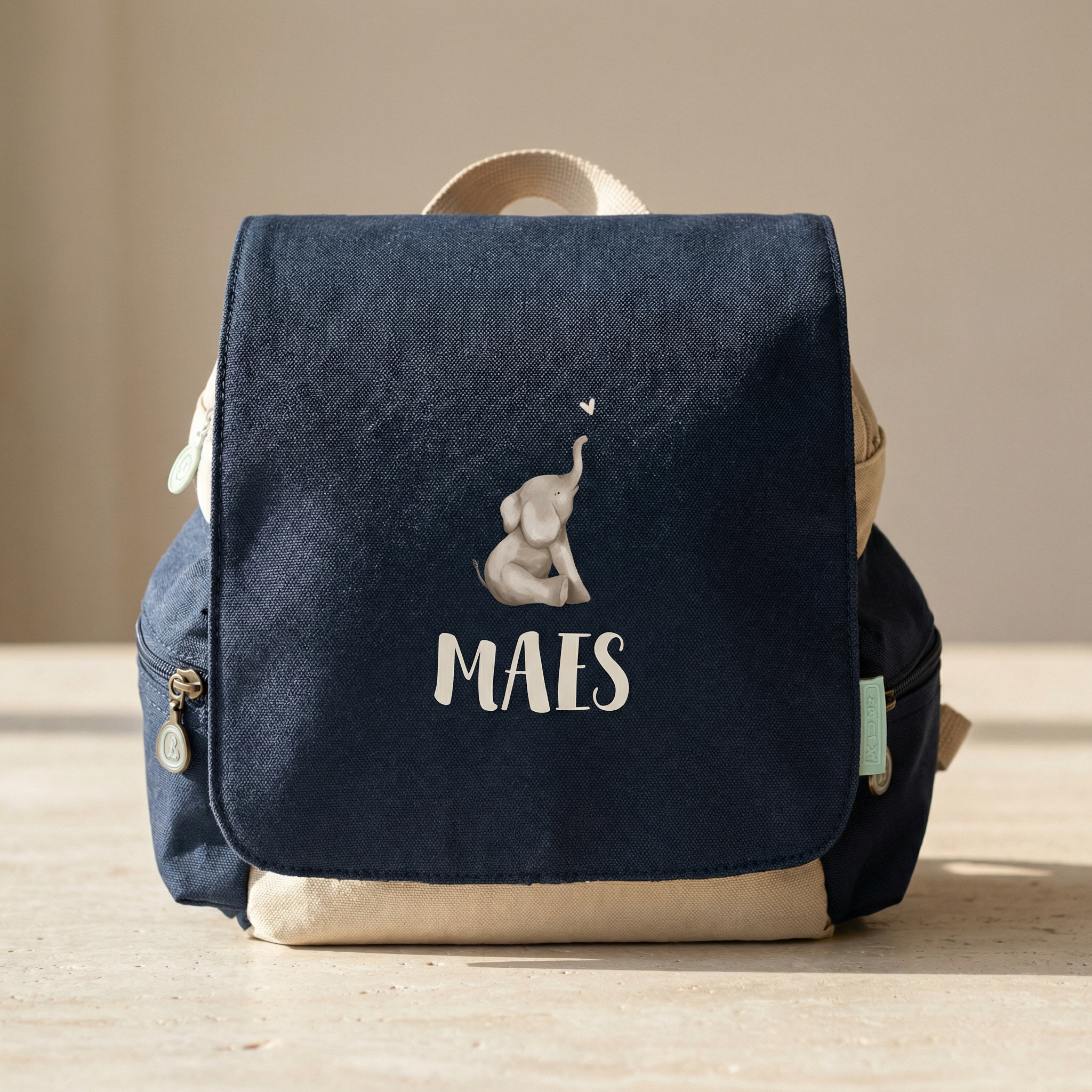 Rugzakje adventure met naam en olifantje